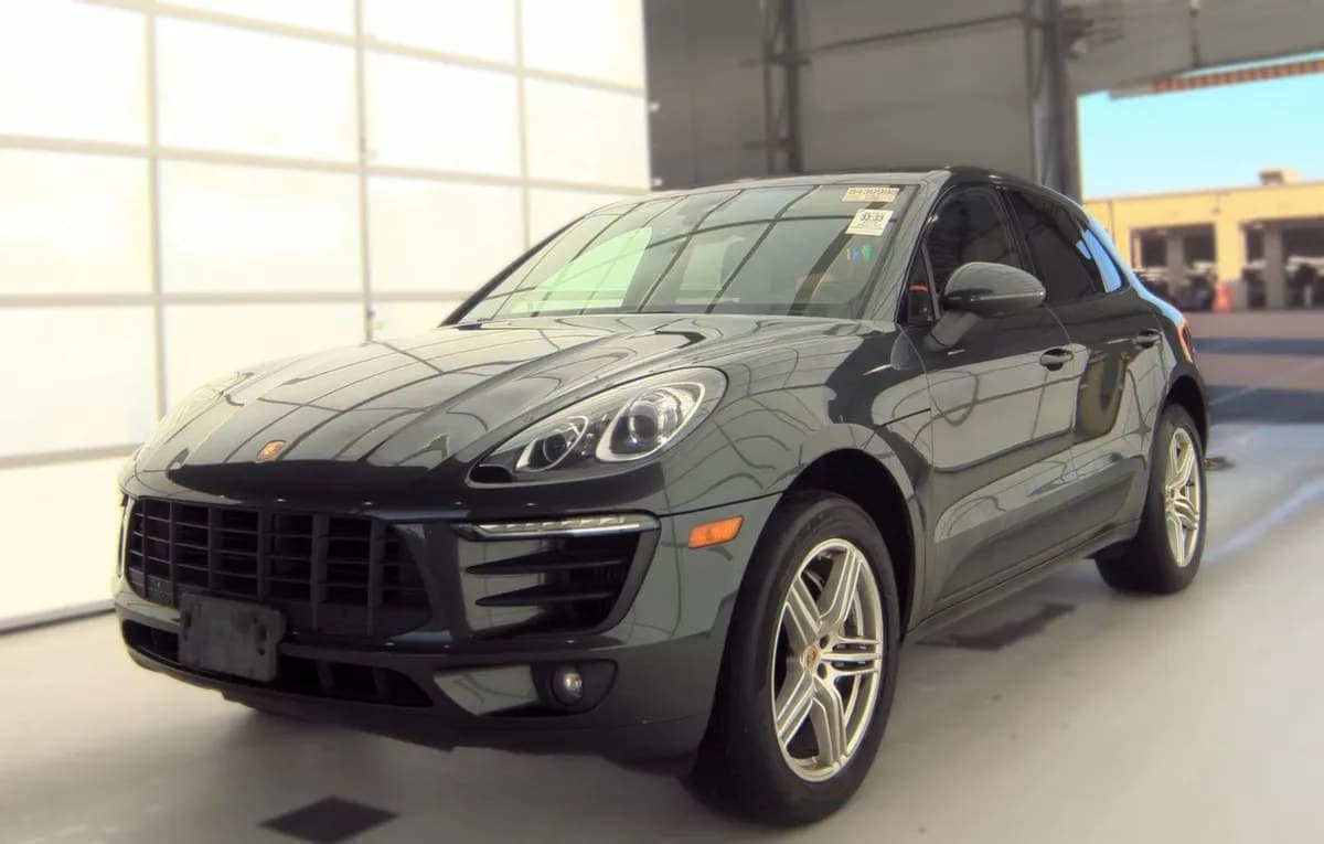 2018 PORSCHE MACAN S 2