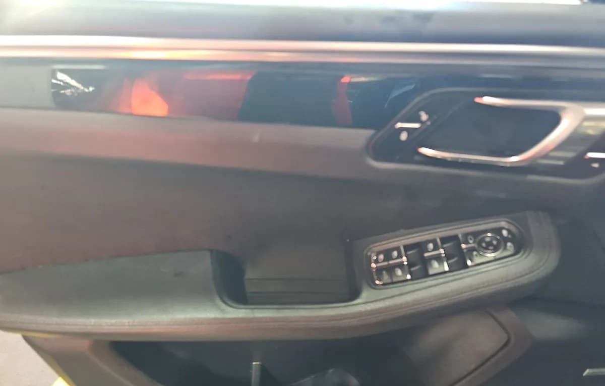 2018 PORSCHE MACAN S 6