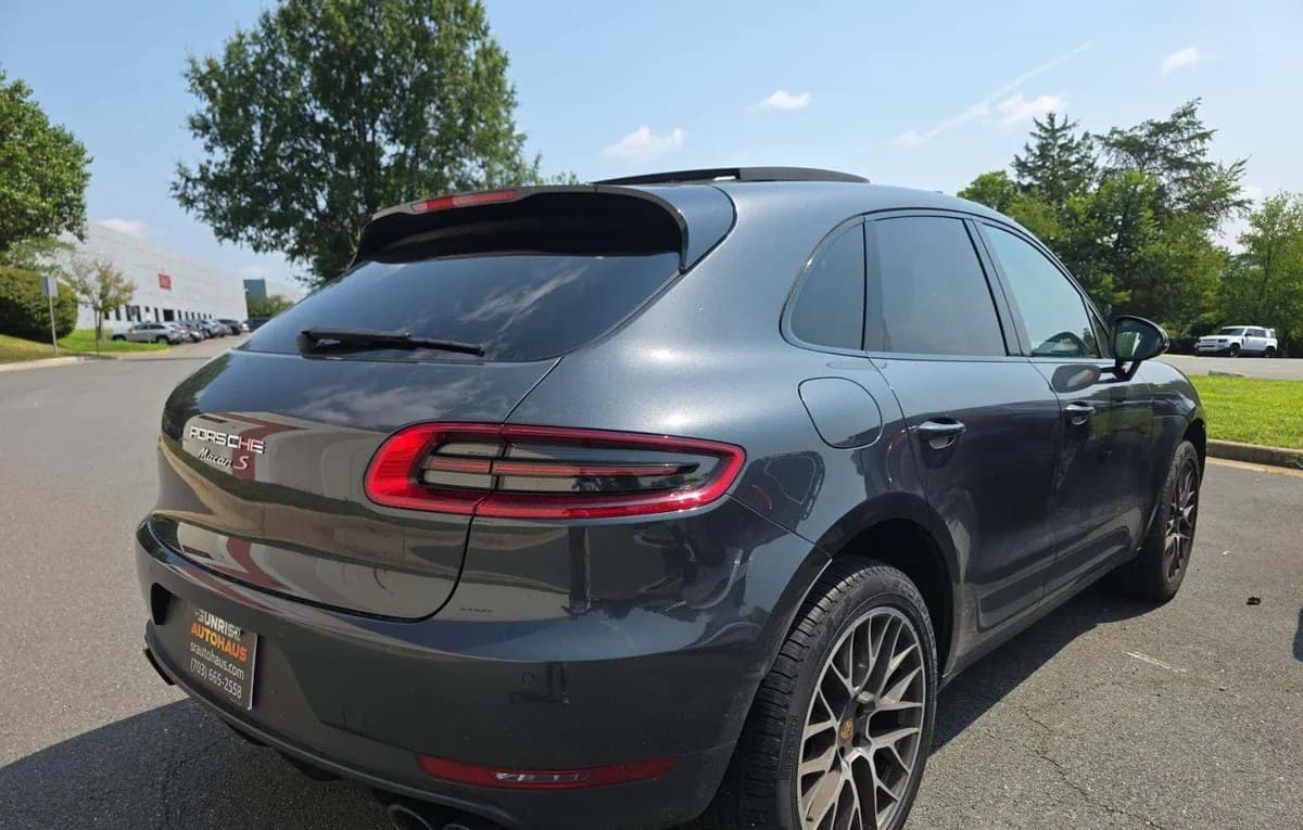 2017 PORSCHE MACAN S 4