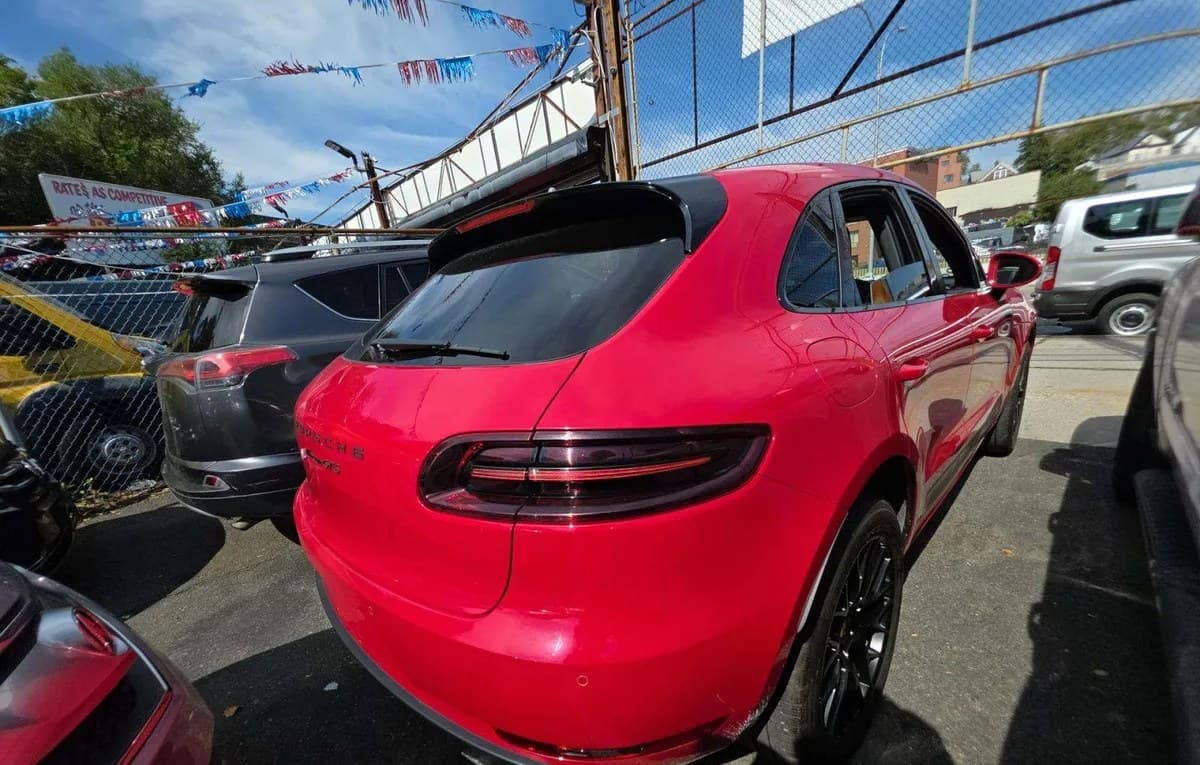 2017 PORSCHE MACAN GTS 4