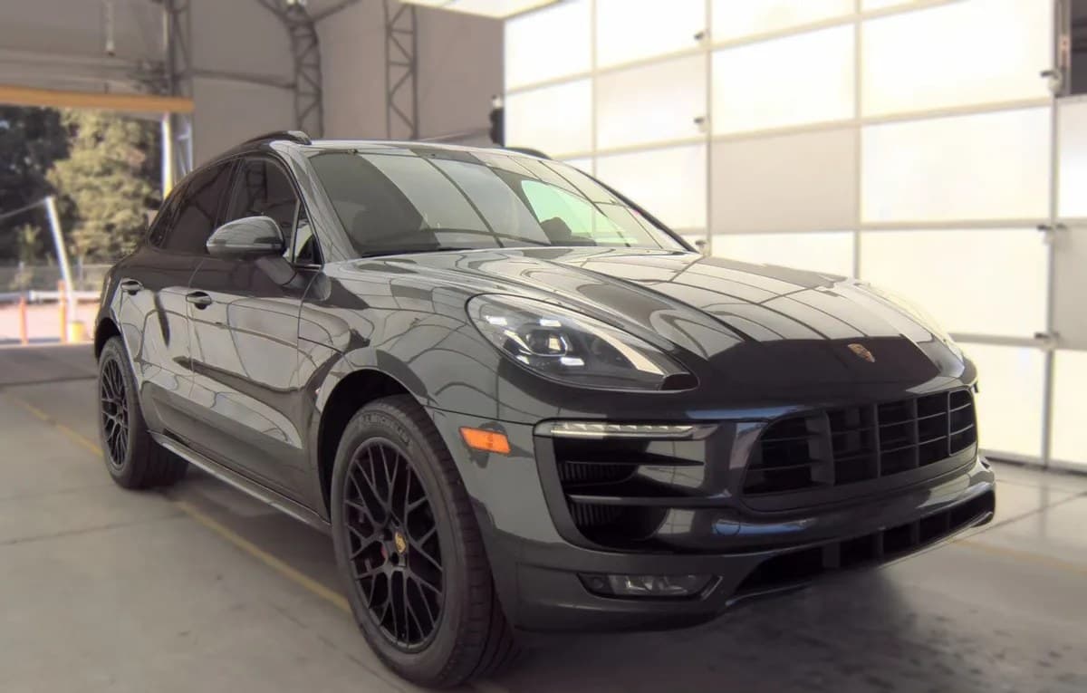 2017 PORSCHE MACAN GTS 4