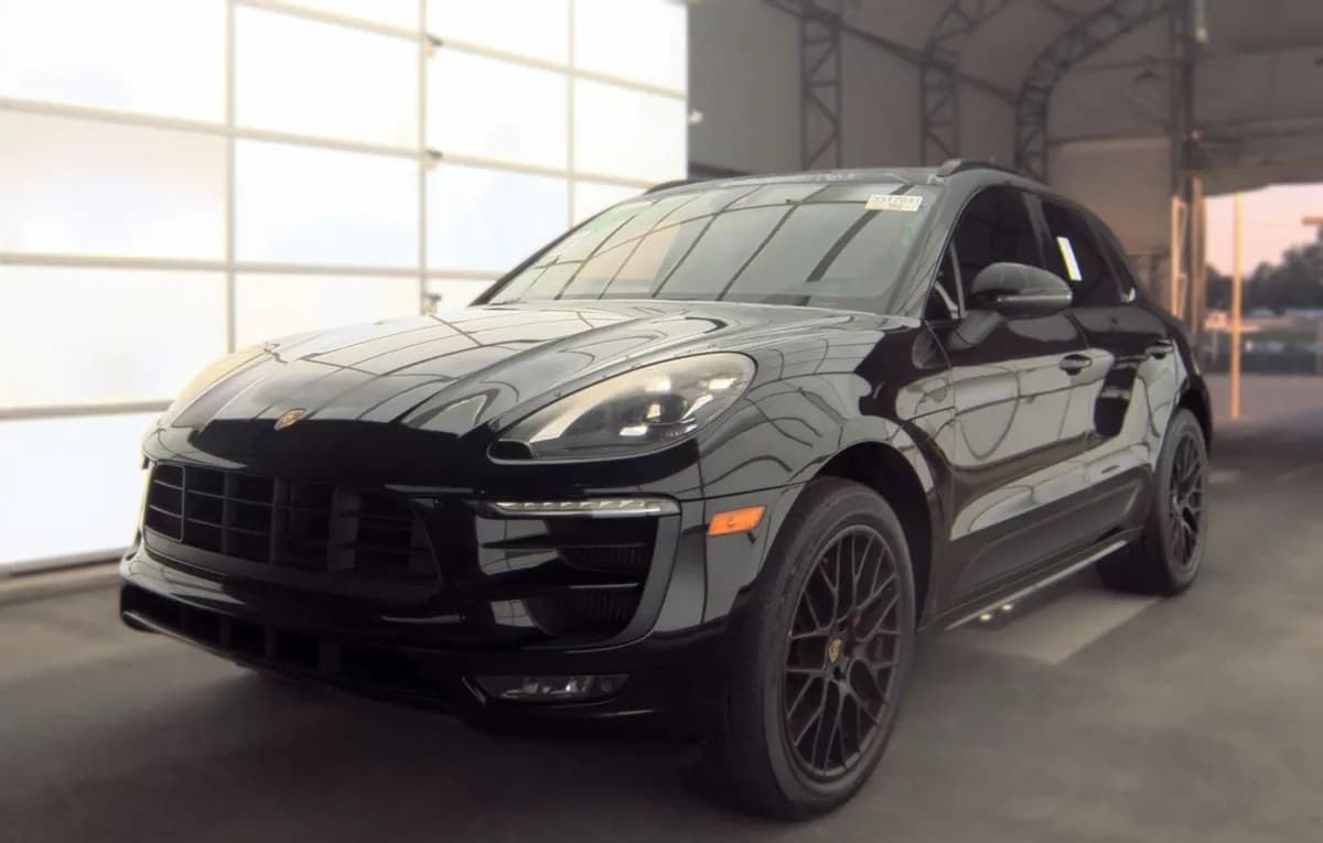 2018 PORSCHE MACAN GTS 2