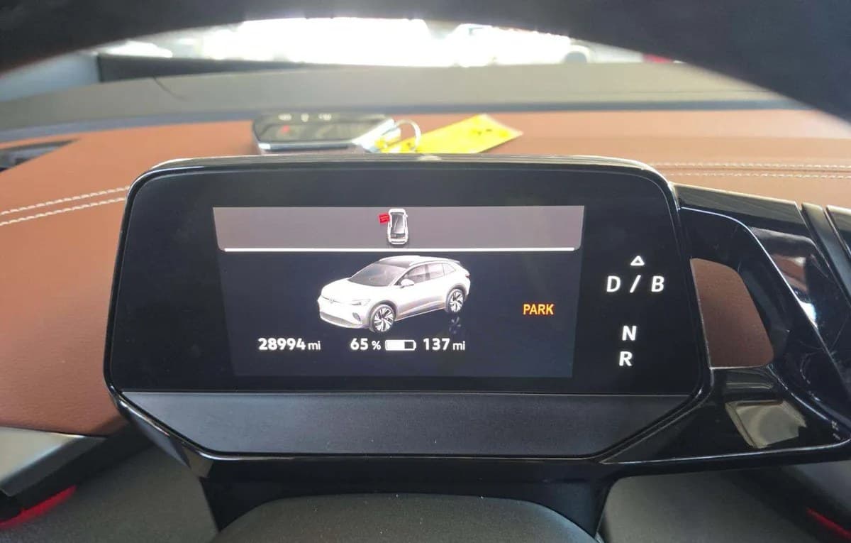 2021 VOLKSWAGEN ID.4 PRO S 6