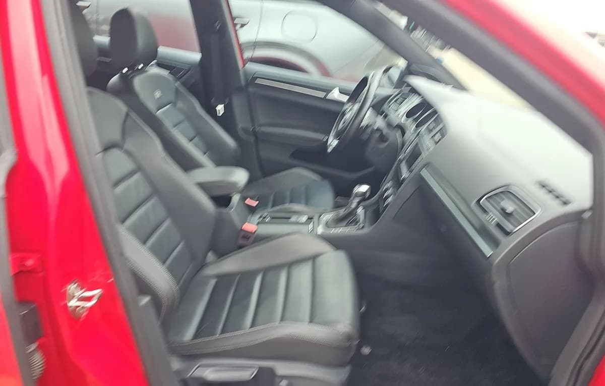 2017 VOLKSWAGEN GOLF R 2.0T 5