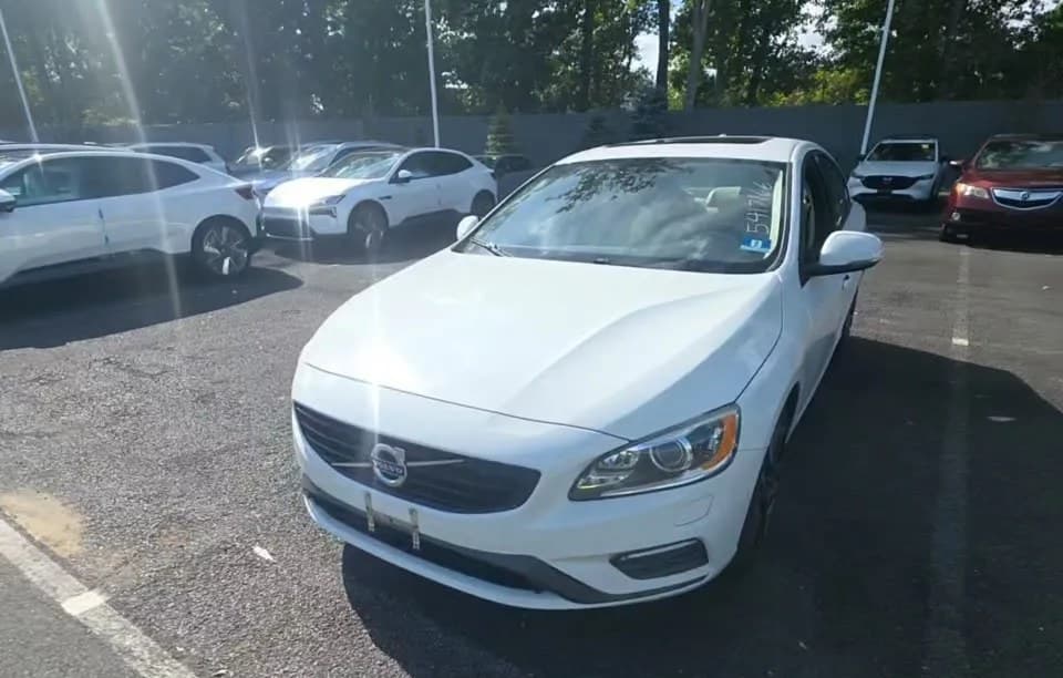 2017 VOLVO S60 T5 DYNAMIC