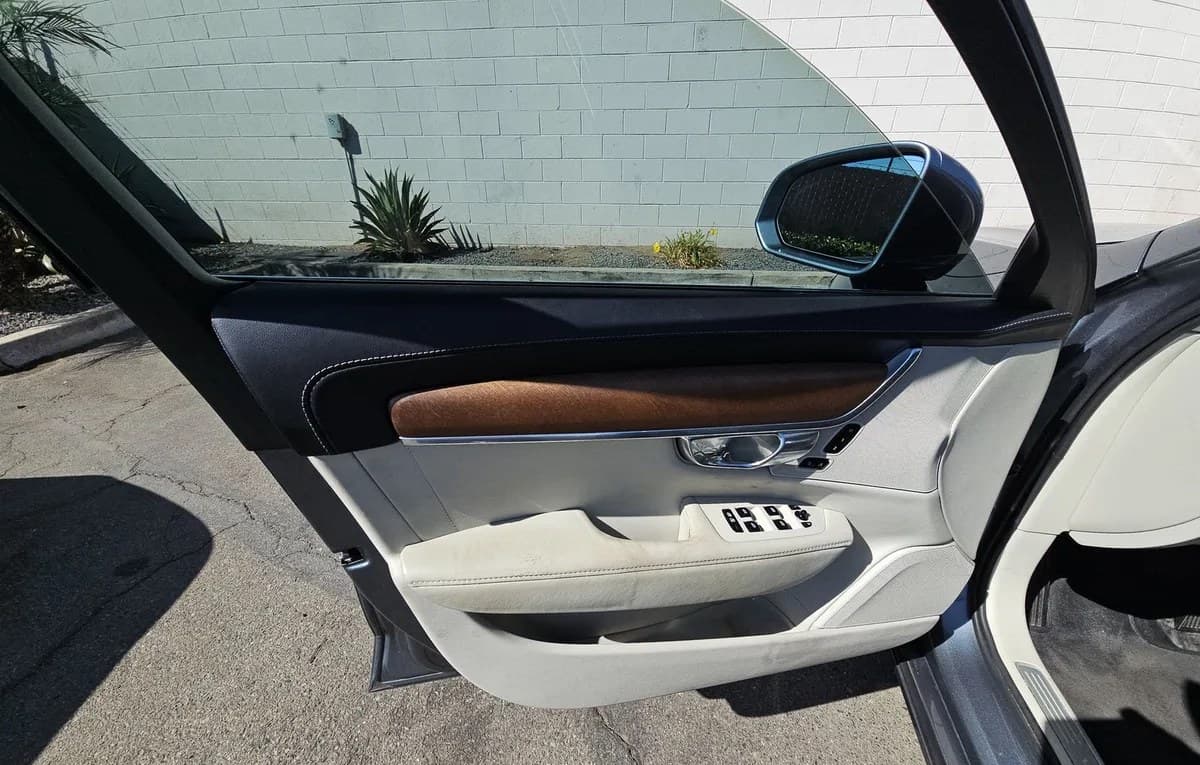2017 VOLVO S90 T6 Inscription 6