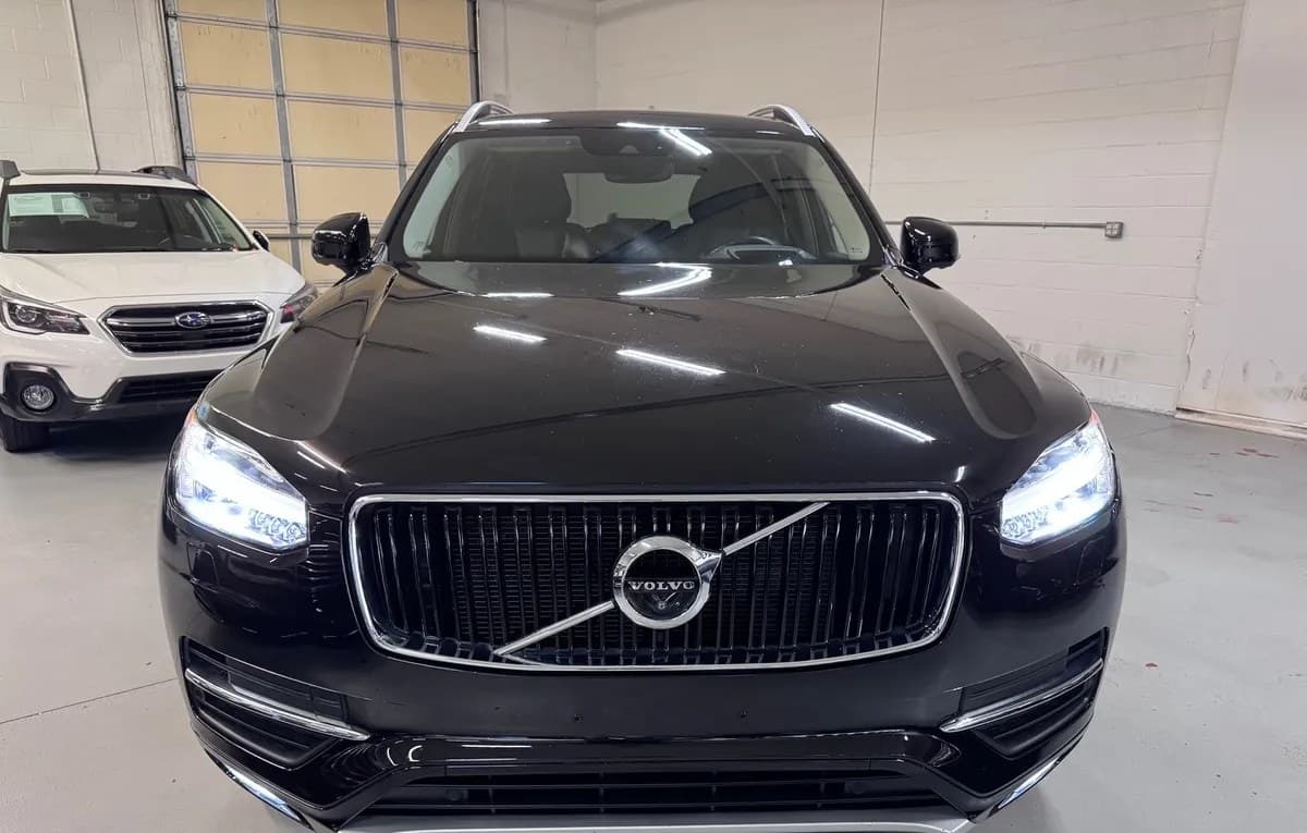 2019 VOLVO XC90 T6 Momentum 5