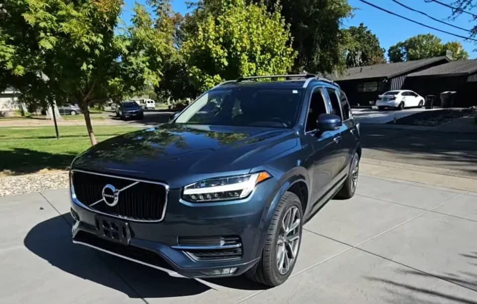 2019 VOLVO XC90 T6 MOMENTUM