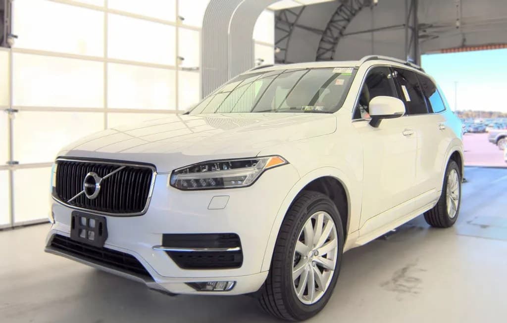 2018 VOLVO XC90 T6 MOMENTUM 7-PASSENGER