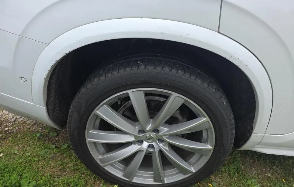 2019 VOLVO XC90 T6 R-Design 7