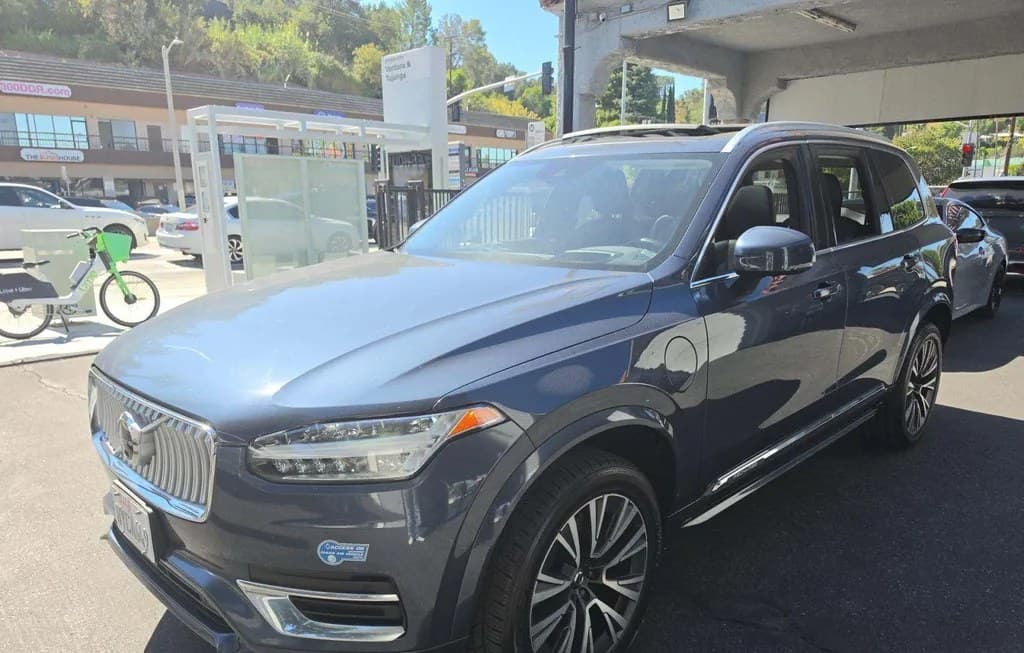 2022 VOLVO XC90 RECHARGE PLUG-IN HYBRID T8 INSCRIPTION EXPRESSION 6-PASSENGER