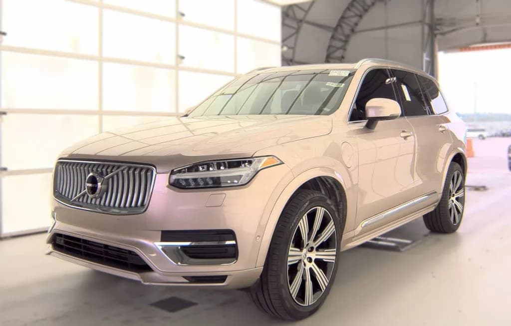 2024 VOLVO XC90 RECHARGE PLUG-IN HYBRID T8 ULTIMATE BRIGHT THEME 7-PASSENGER