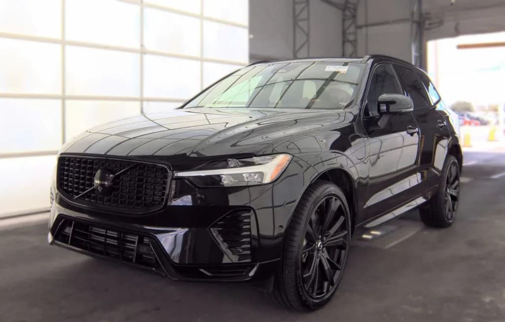 2024 VOLVO XC60 RECHARGE PLUG-IN HYBRID T8 ULTIMATE BLACK EDITION