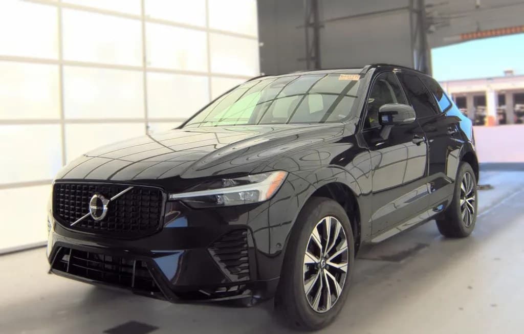 2024 VOLVO XC60 B5 PLUS DARK THEME