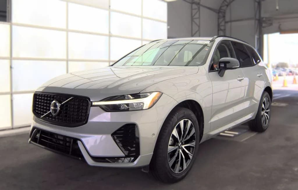 2024 VOLVO XC60 B5 PLUS DARK THEME