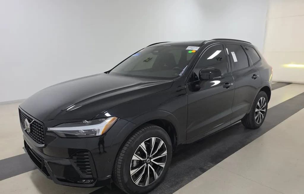 2024 VOLVO XC60 B5 PLUS DARK THEME
