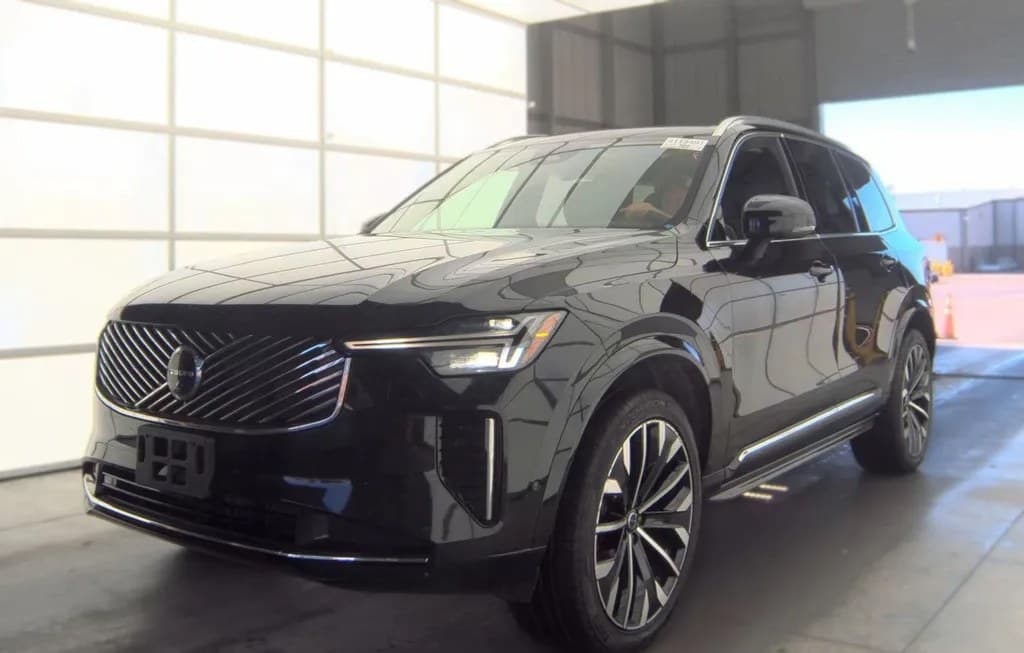 2025 VOLVO XC90 PLUS 7-PASSENGER