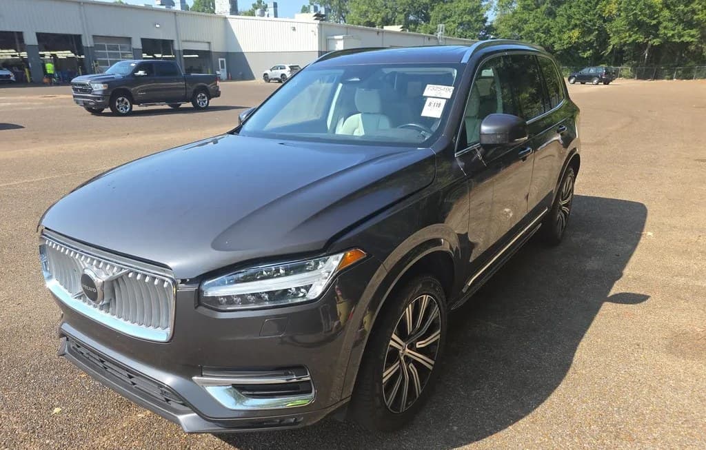 2025 VOLVO XC90 CORE 7-PASSENGER