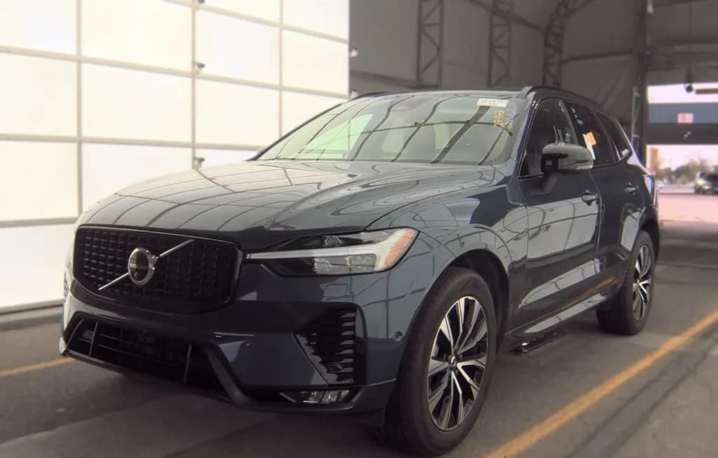 2025 VOLVO XC60 B5 PLUS