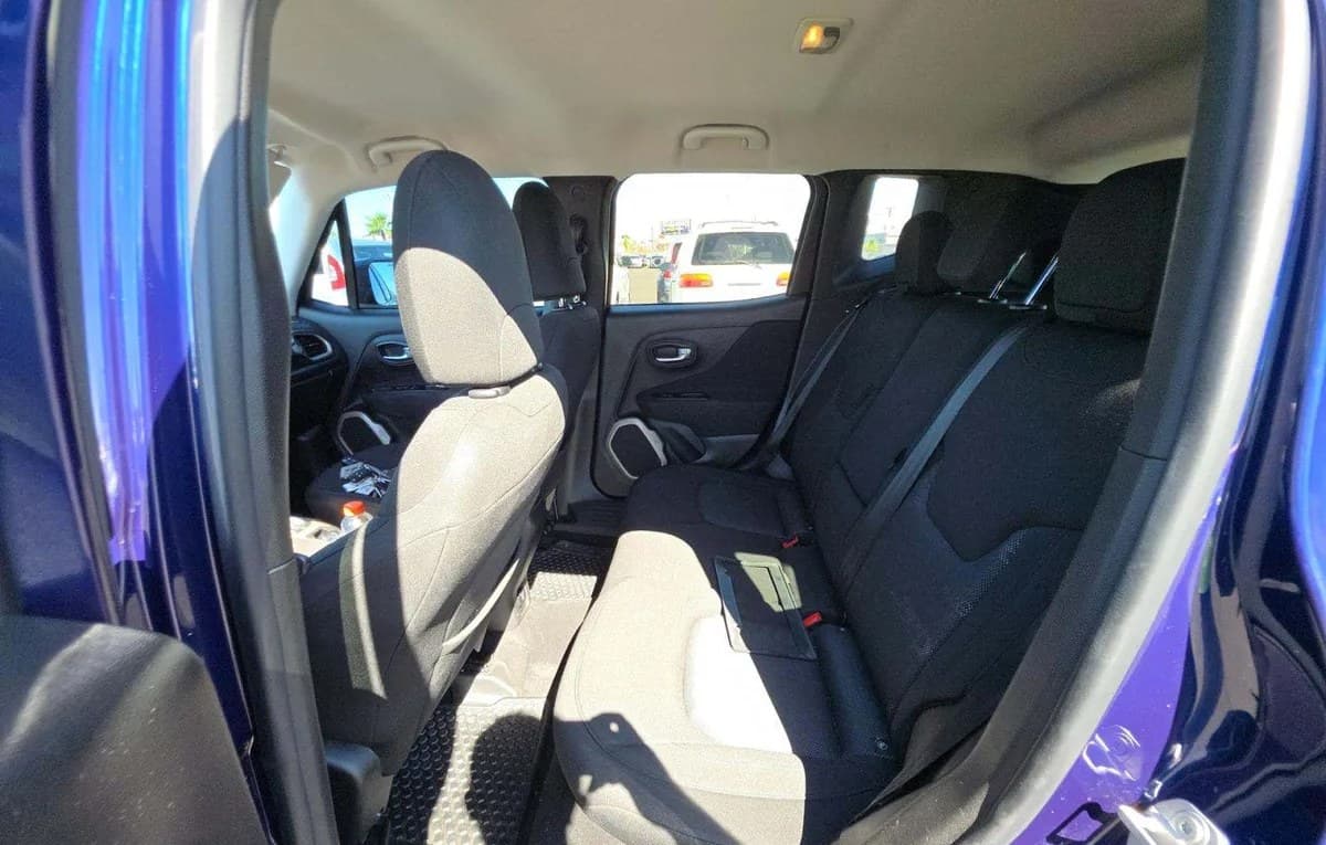 2017 JEEP RENEGADE LATITUDE 7