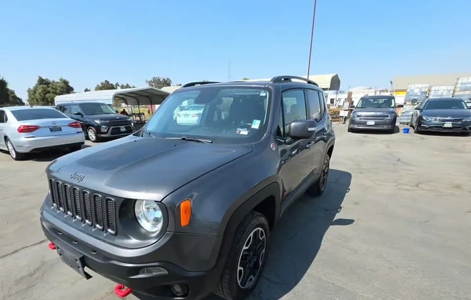 2017 JEEP RENEGADE Trailhawk 2