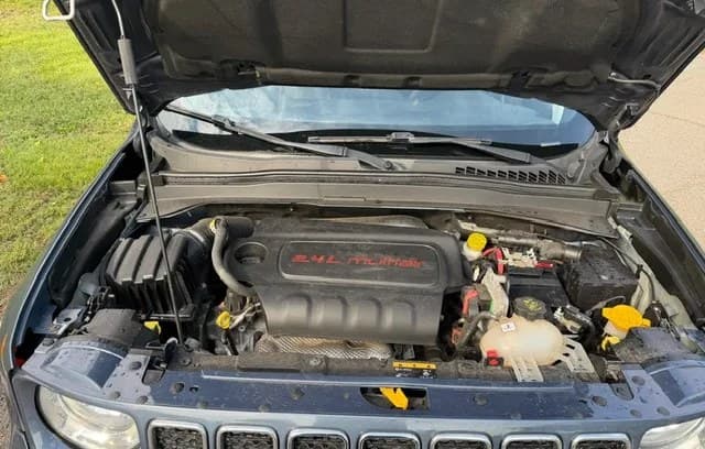 2020 JEEP RENEGADE Latitude 5