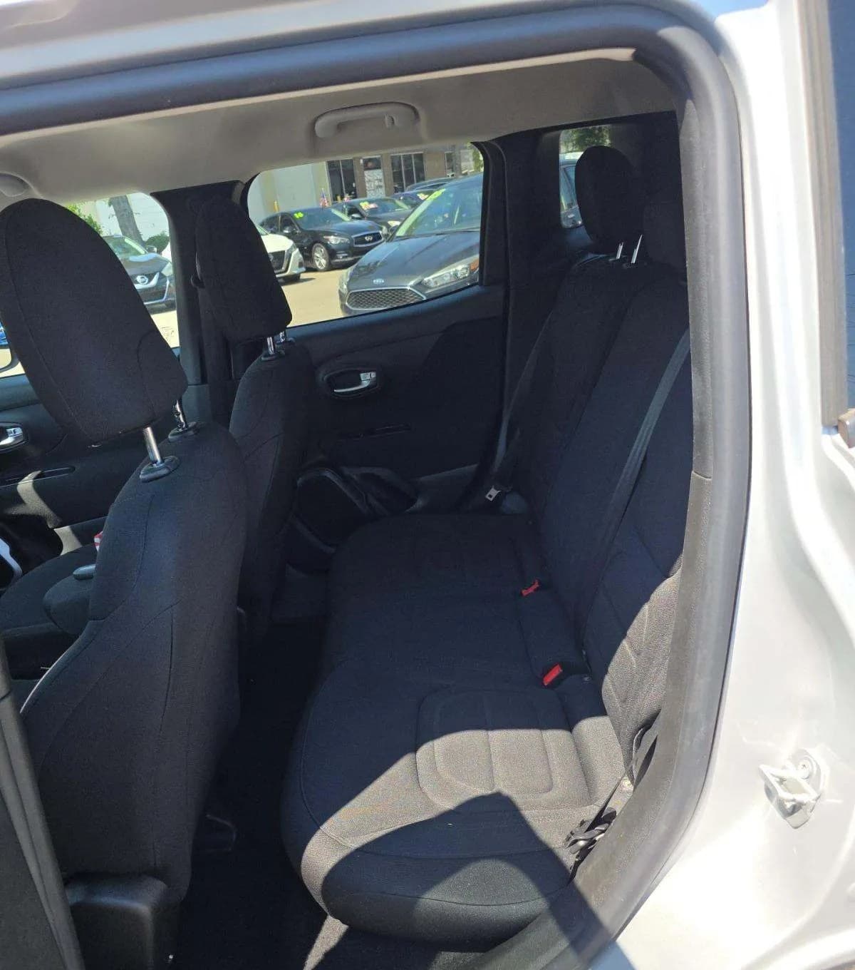 2020 JEEP RENEGADE Latitude 7