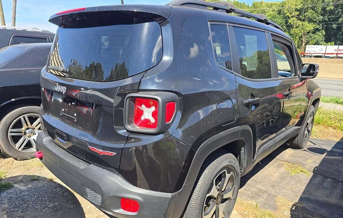 2020 JEEP RENEGADE Trailhawk 4
