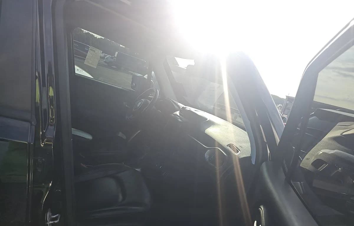 2019 JEEP RENEGADE Limited 4