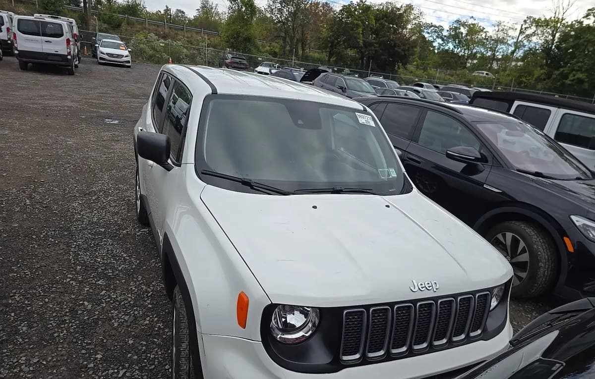 2023 JEEP RENEGADE Latitude 3