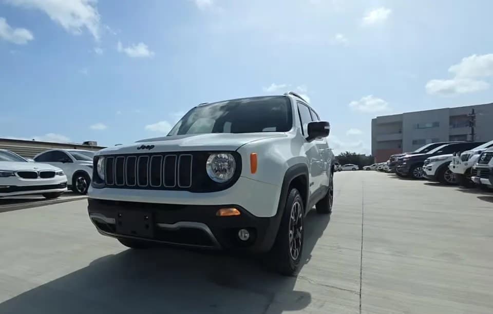 2023 JEEP RENEGADE LATITUDE UPLAND Edition 2
