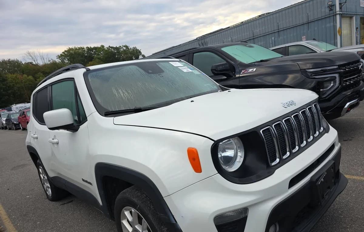2021 JEEP RENEGADE Latitude 4