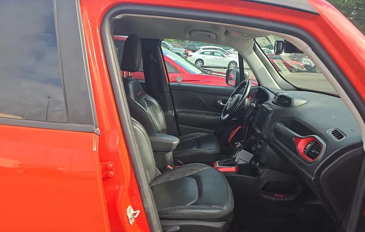 2021 JEEP RENEGADE Trailhawk 4