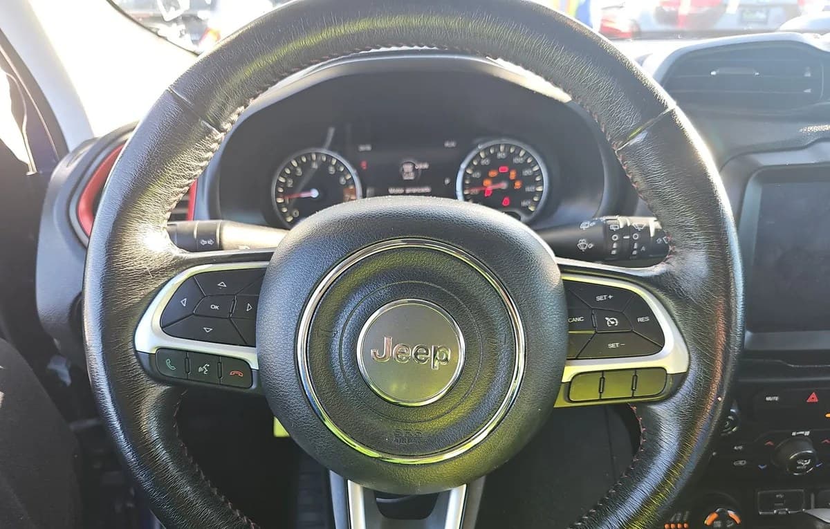 2021 JEEP RENEGADE Trailhawk 7