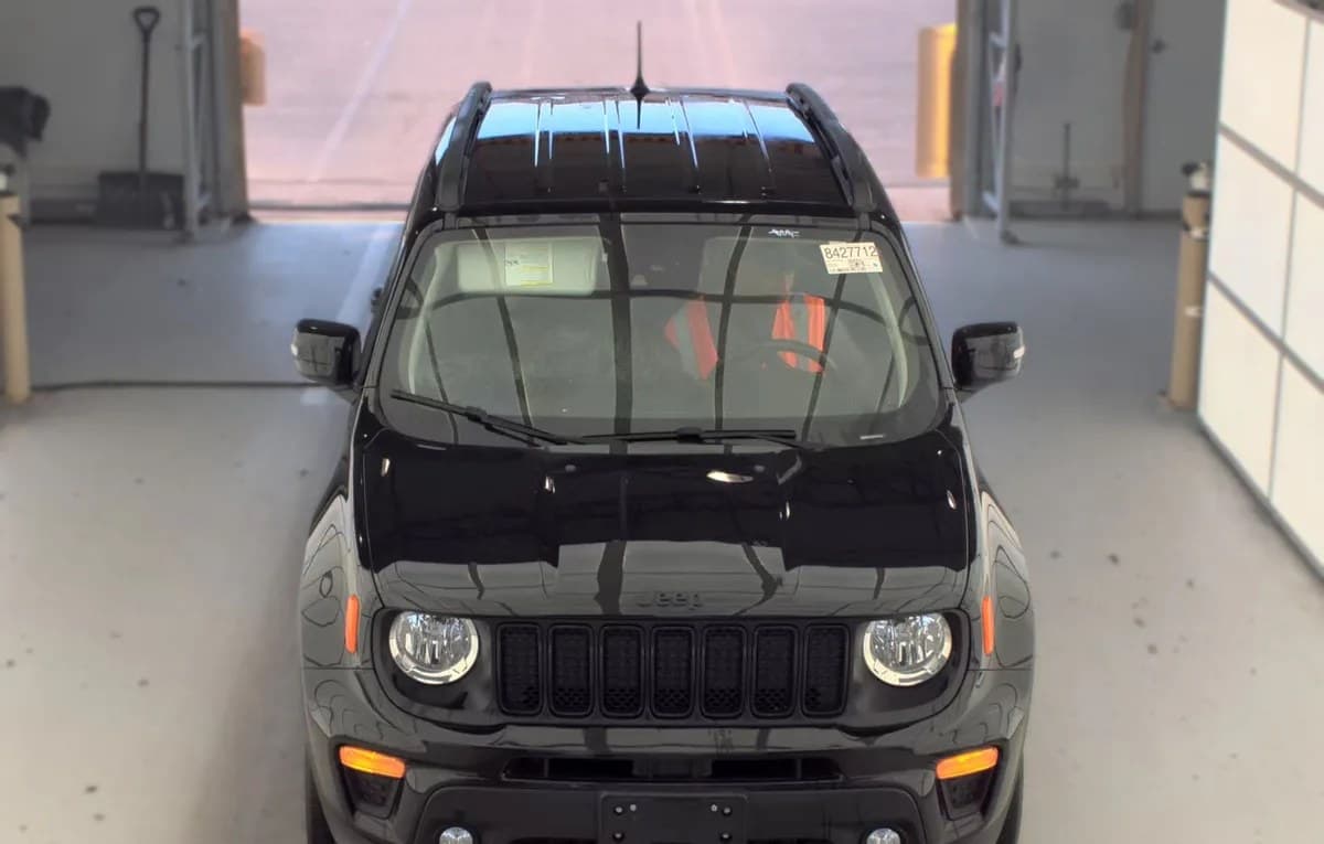2023 JEEP RENEGADE Altitude 3