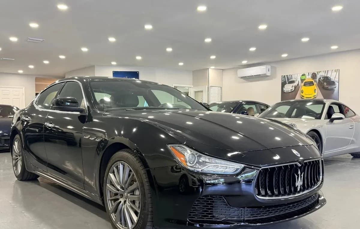 2017 MASERATI GHIBLI Base 2