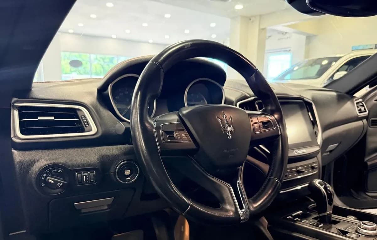 2017 MASERATI GHIBLI Base 6