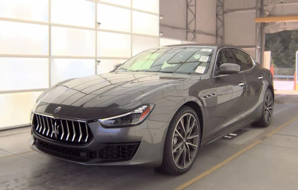 2019 MASERATI GHIBLI