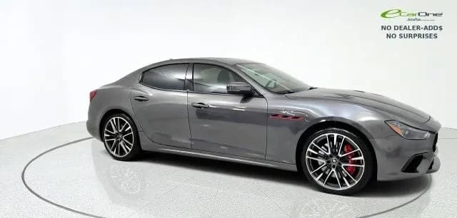 2023 MASERATI GHIBLI TROFEO