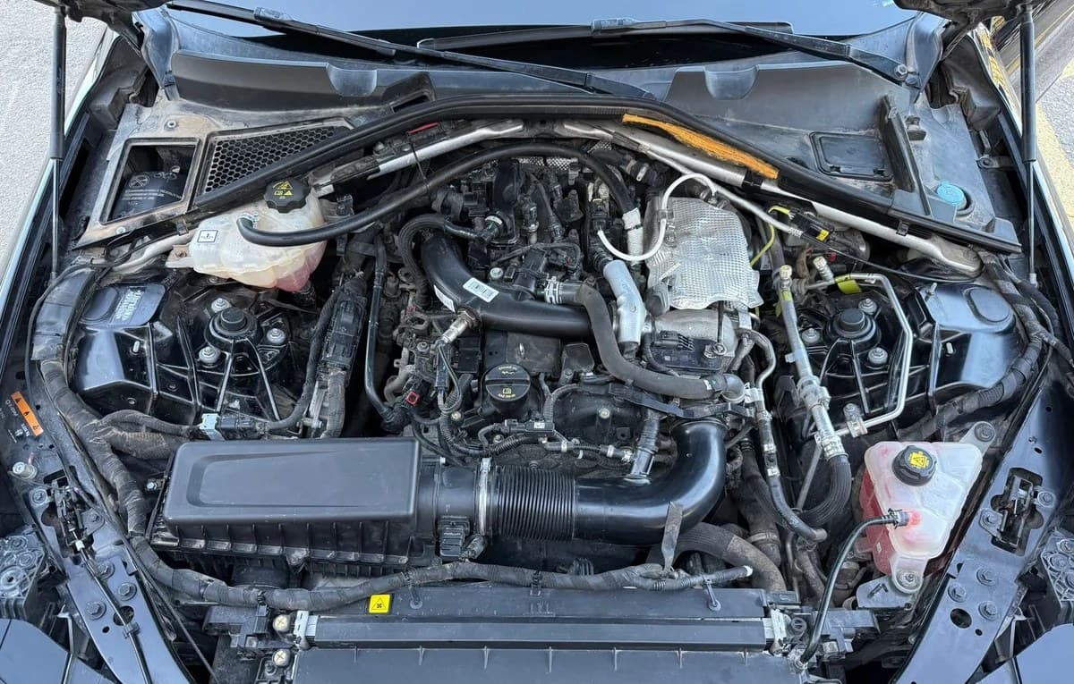 2017 ALFA ROMEO GIULIA Base 6
