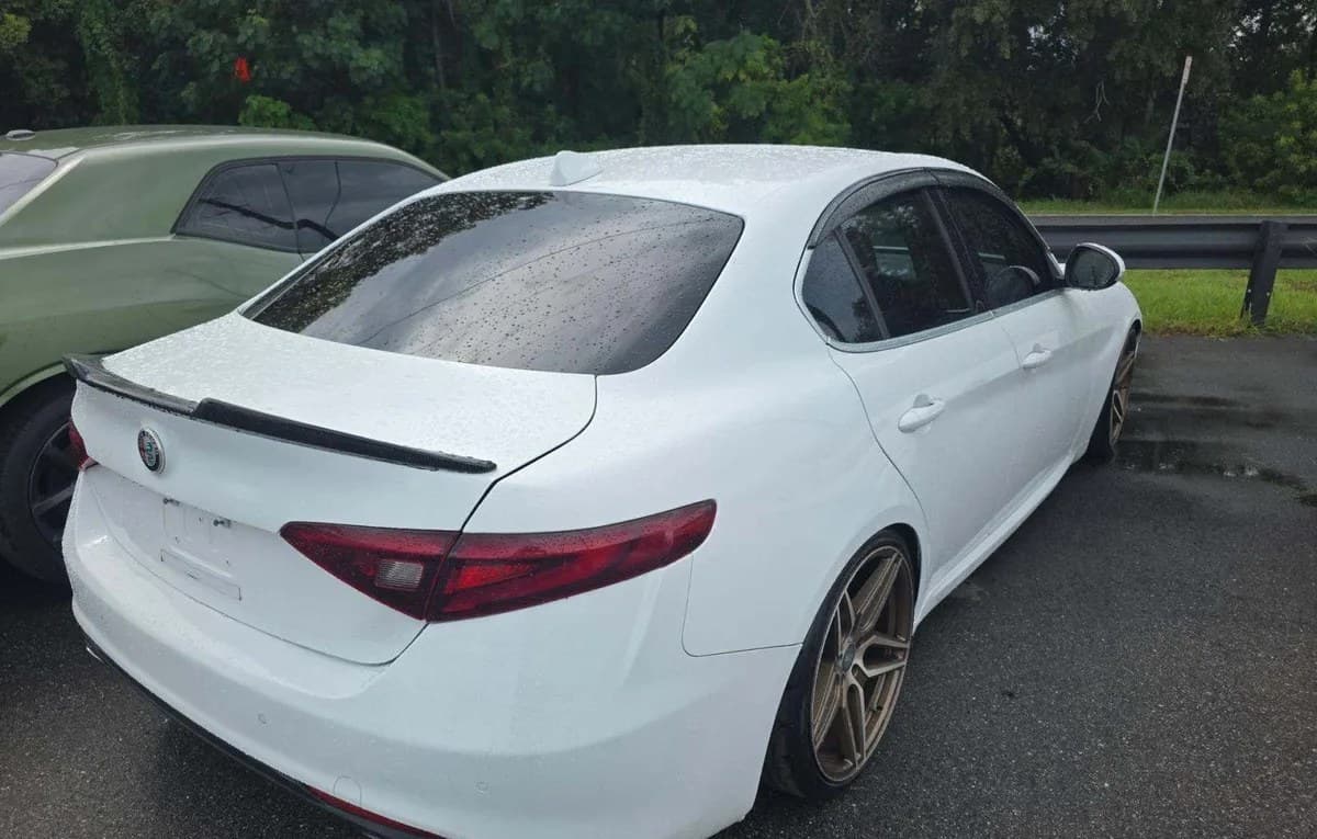 2018 ALFA ROMEO GIULIA Base 4