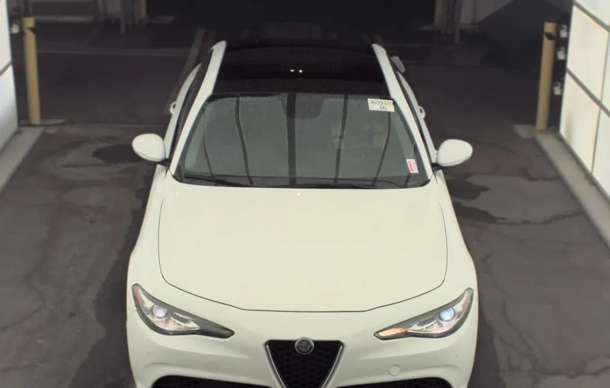 2017 ALFA ROMEO GIULIA TI 3