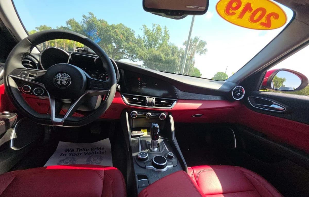 2019 ALFA ROMEO GIULIA 7