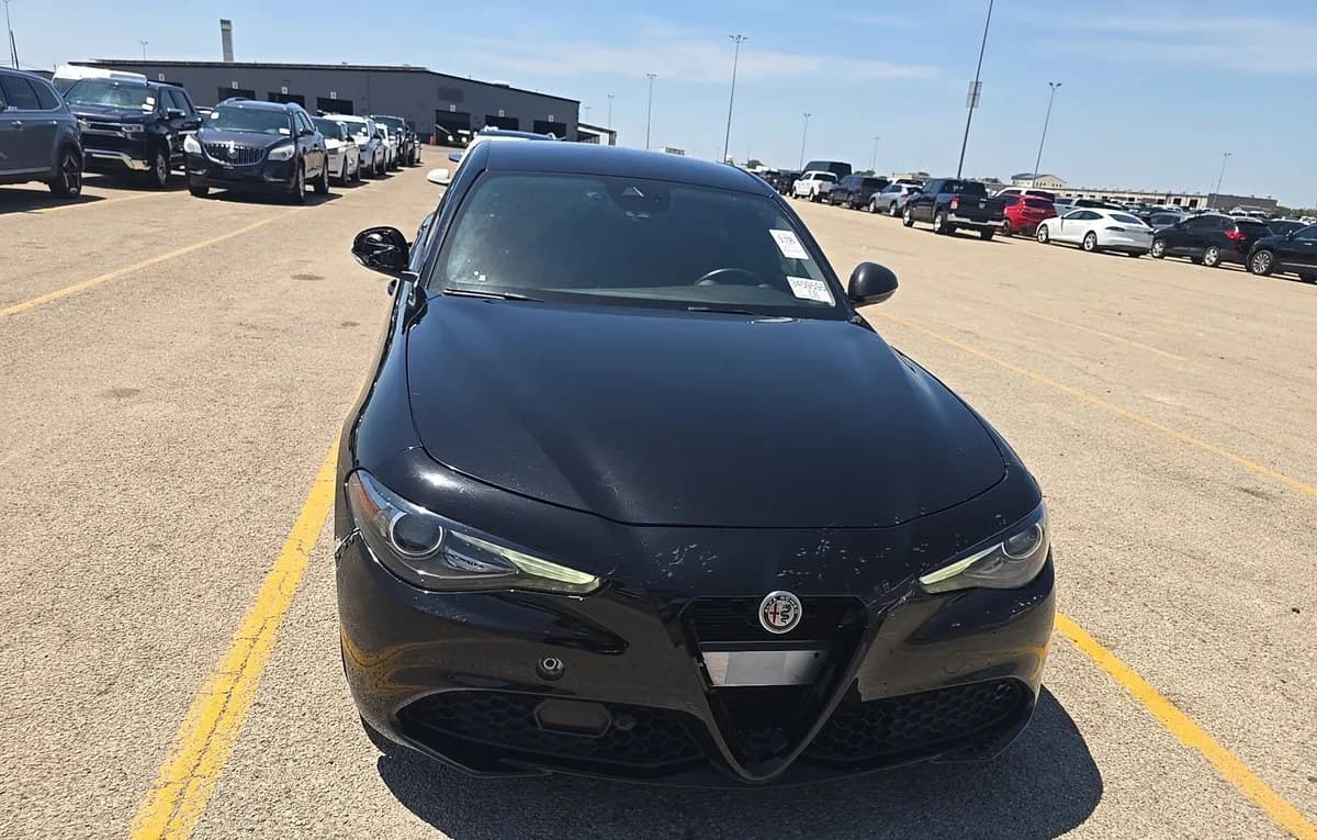 2020 ALFA ROMEO GIULIA Base 3