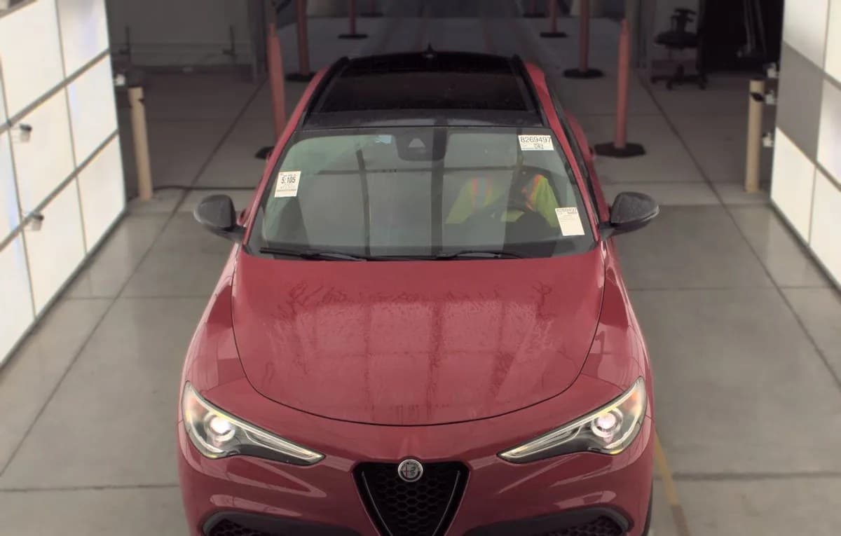 2021 ALFA ROMEO STELVIO Sprint 3