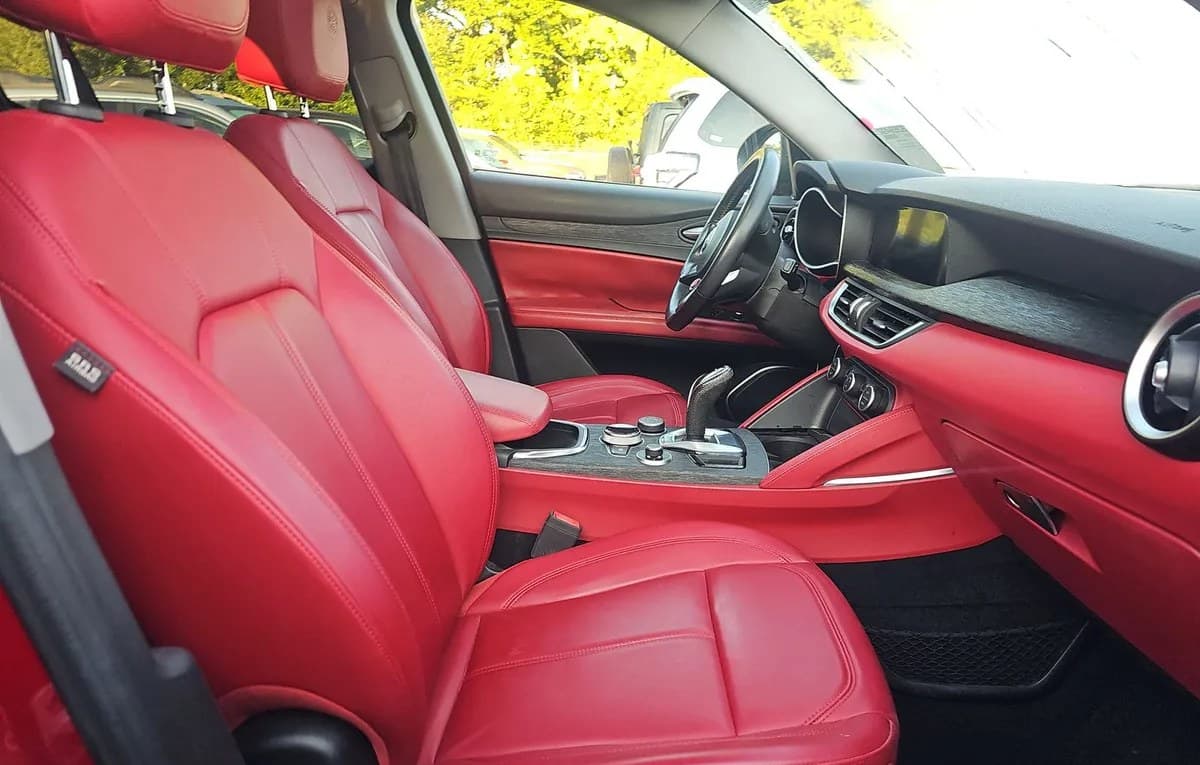 2021 ALFA ROMEO STELVIO Sprint 5