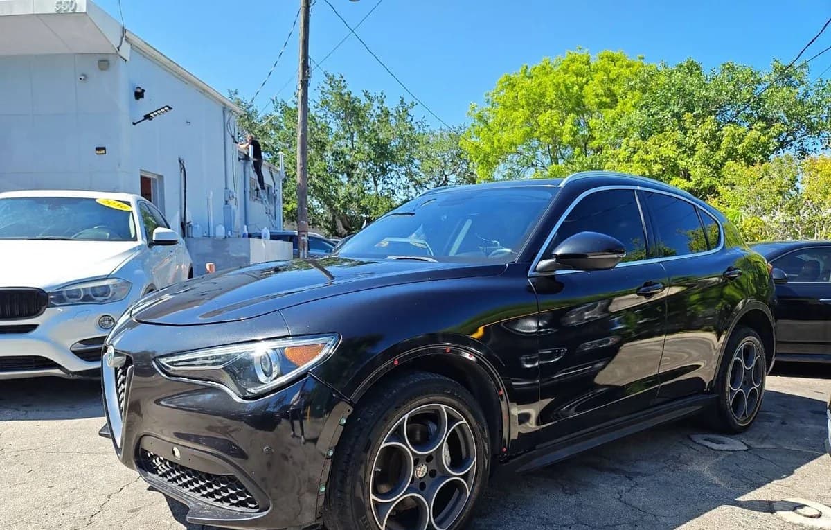 2019 ALFA ROMEO STELVIO Base 7