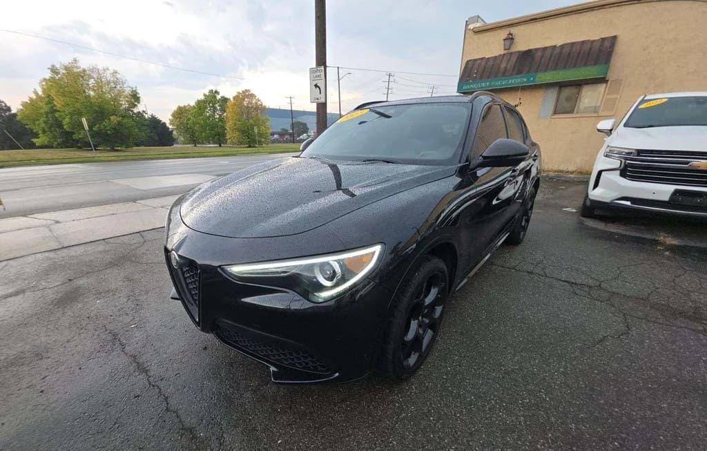 2023 ALFA ROMEO STELVIO ESTREMA