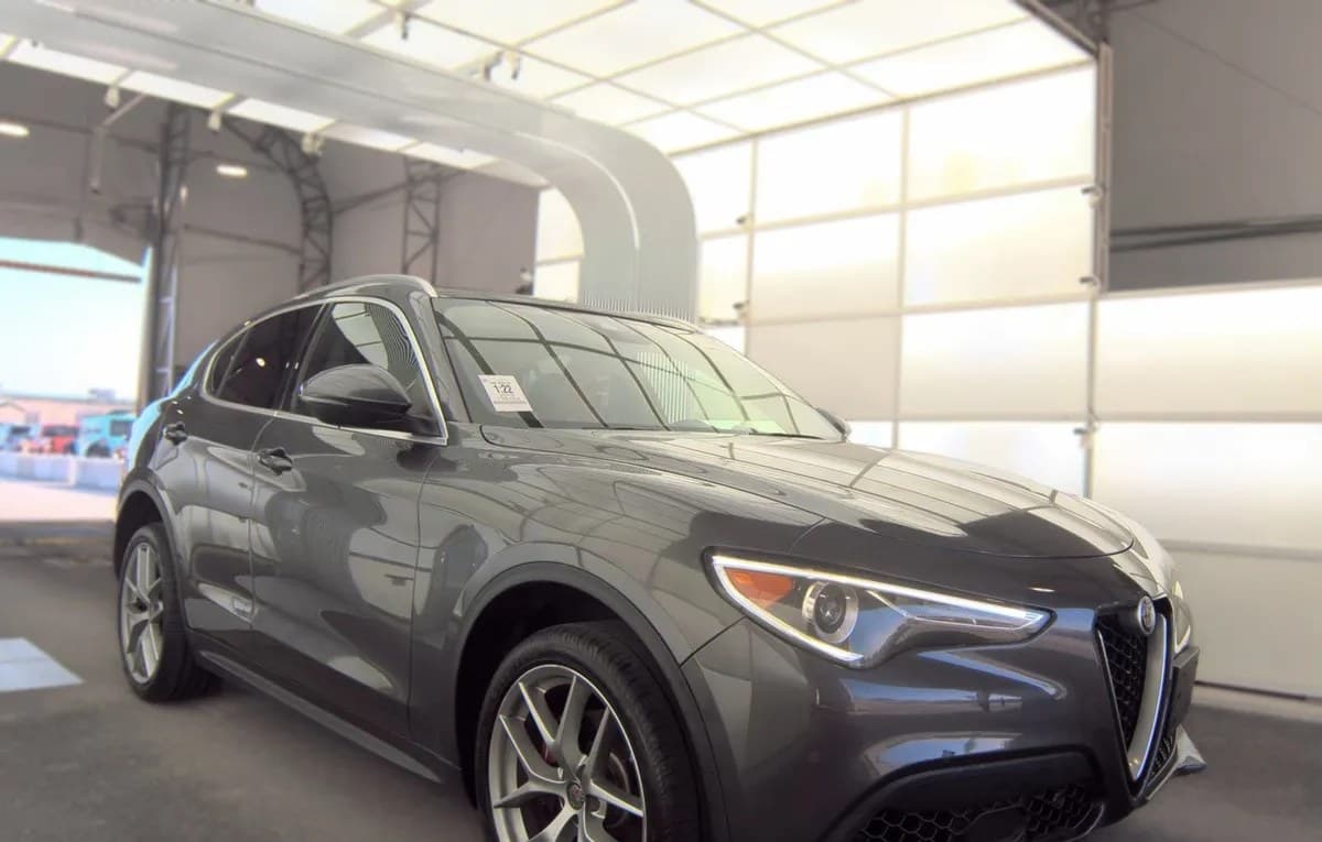 2019 ALFA ROMEO STELVIO TI Lusso 4