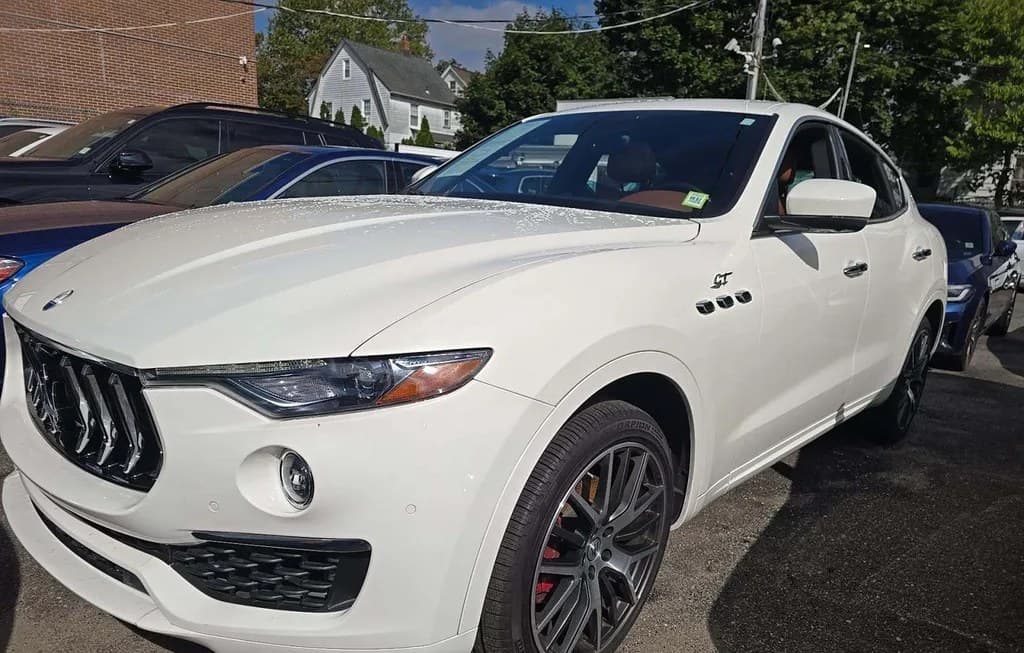 2022 MASERATI LEVANTE GT